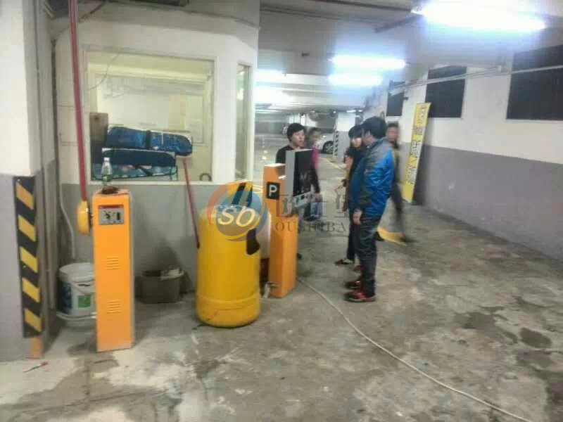 香港旺角松山府邸地下停車(chē)場(chǎng)